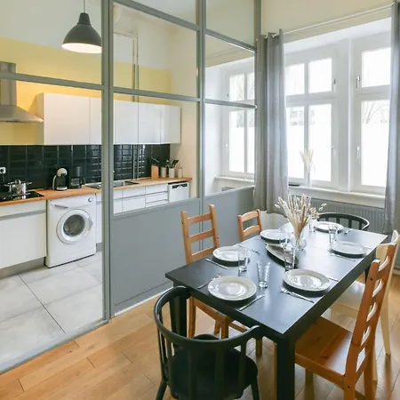 Blue Chili 30 - Industrial Chic Im Coolen Wedding - Bis 7 Personen * ברלין