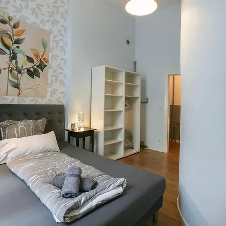 Apartment Blue Chili 30 - Industrial Chic Im Coolen Wedding - Bis 7 Personen